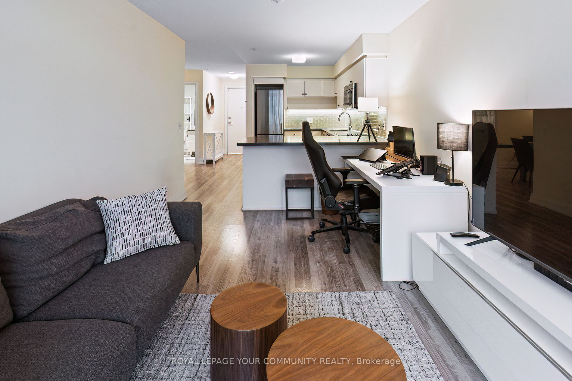 555 Wilson Ave, #E605