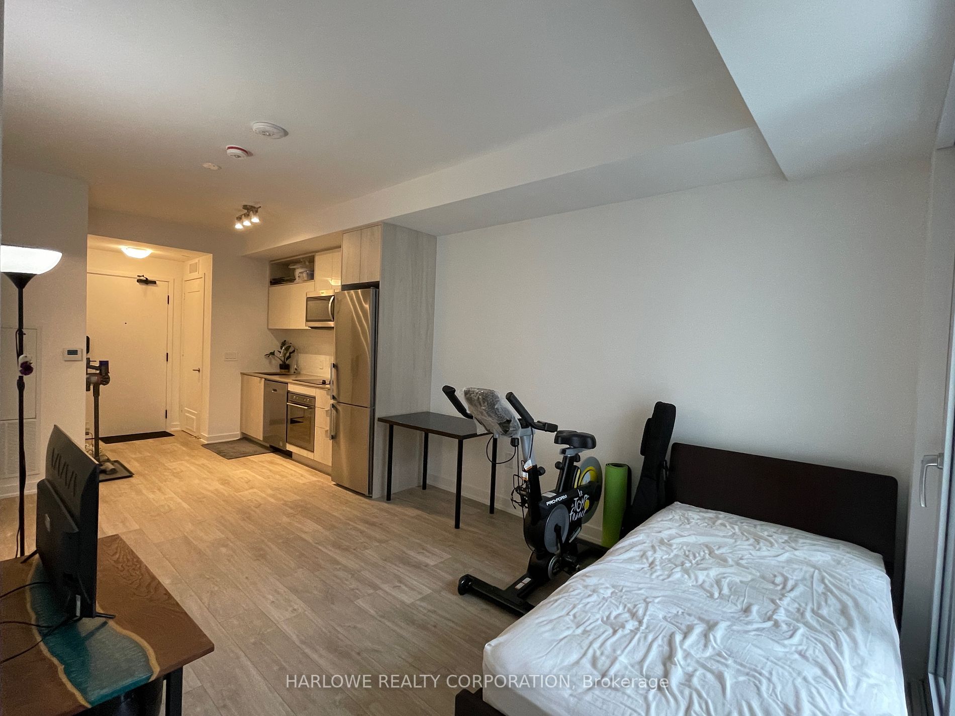 121 Lower Sherbourne St, #368 Sw