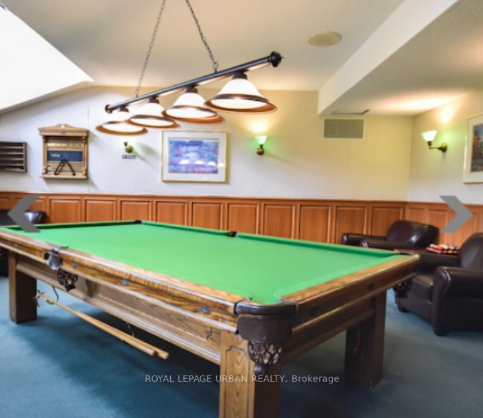 65 Harbour Sq, #1107