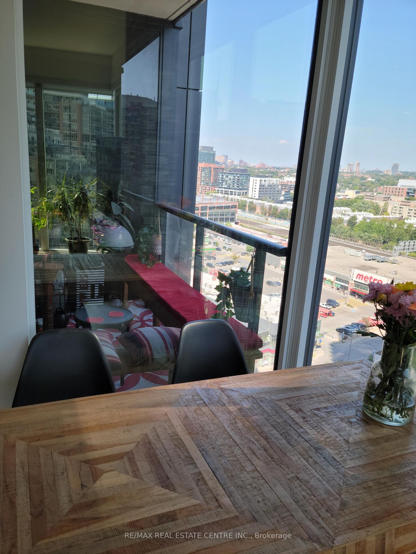 135 East Liberty St, #1410