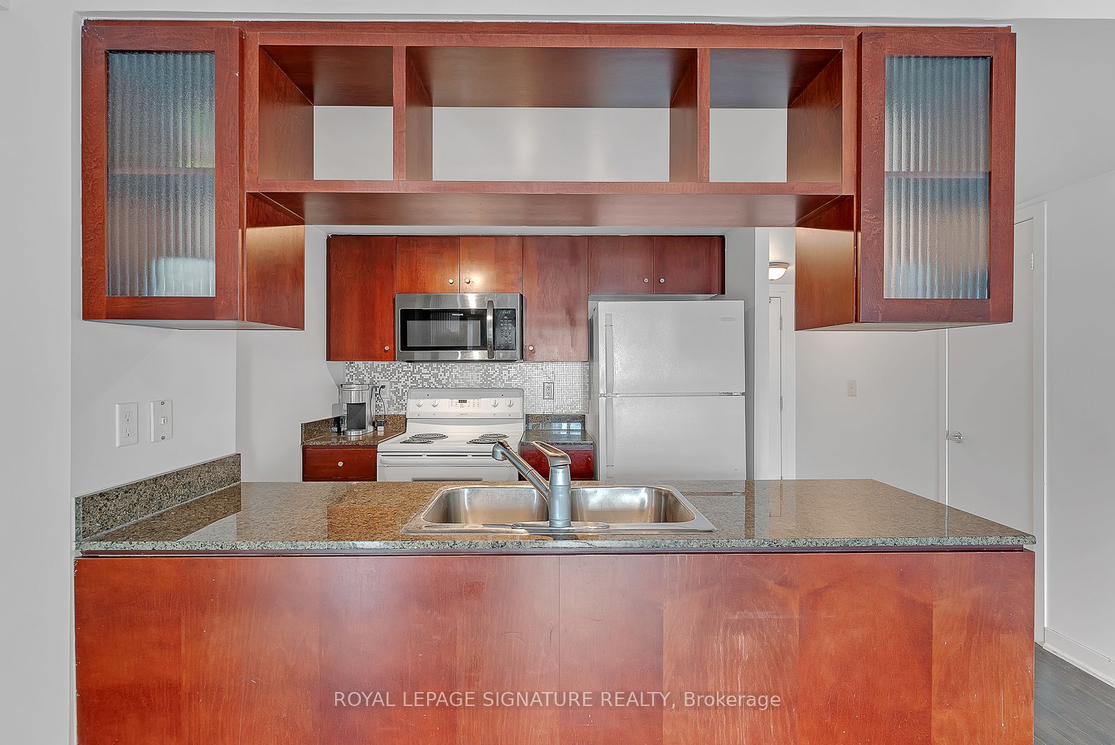 397 Front St W, #3912