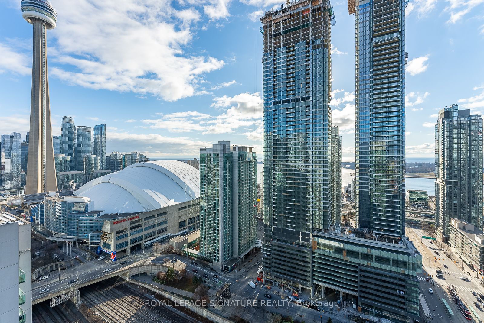 397 Front St W, #3912