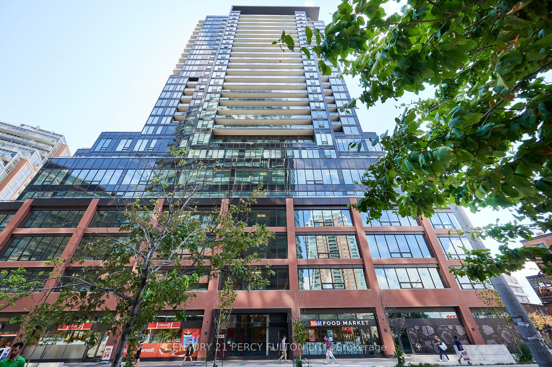 135 East Liberty St, #812