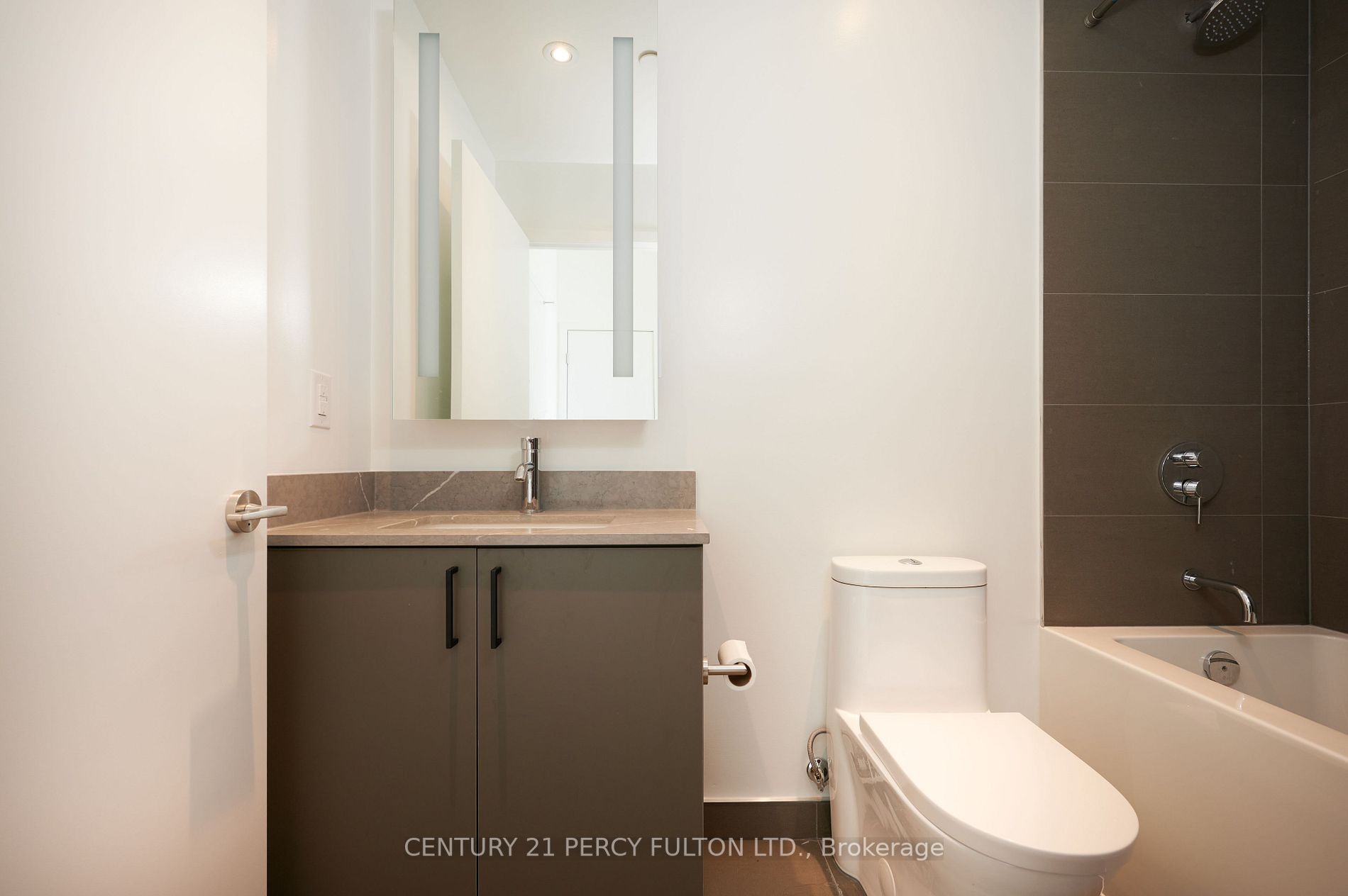 135 East Liberty St, #812