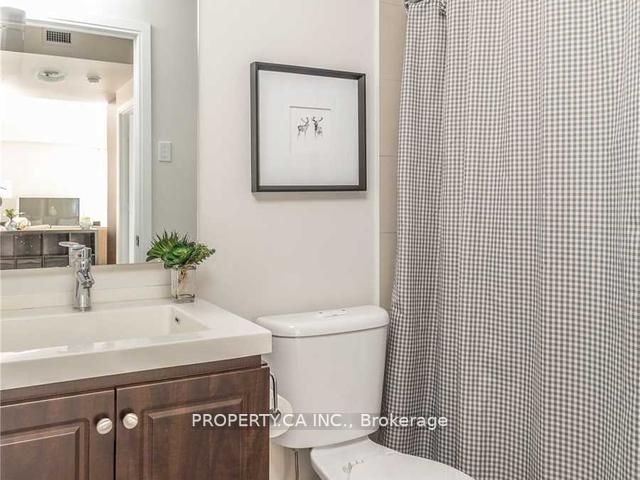 70 Roehampton Ave, #2021