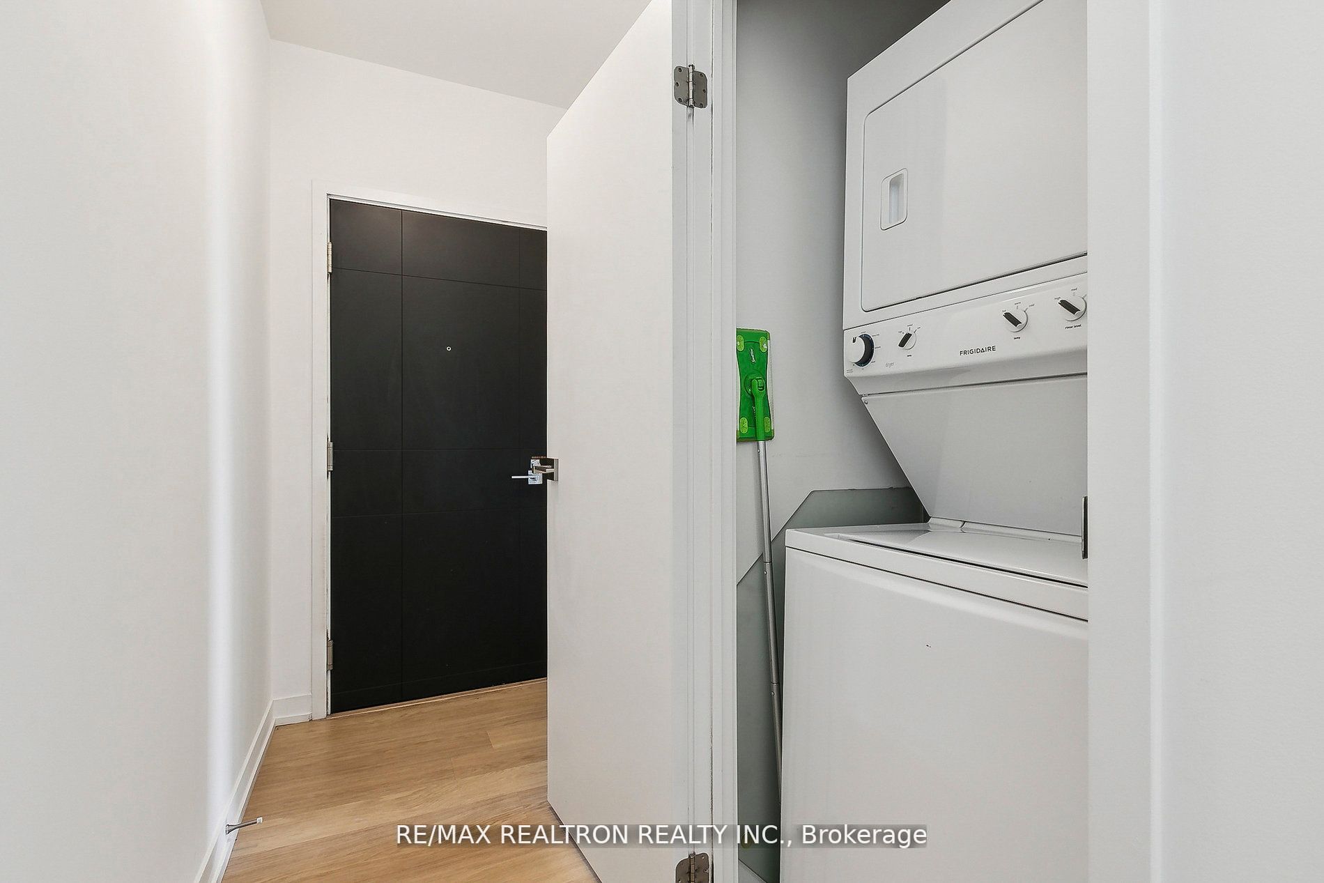 98 Lillian St, #3214