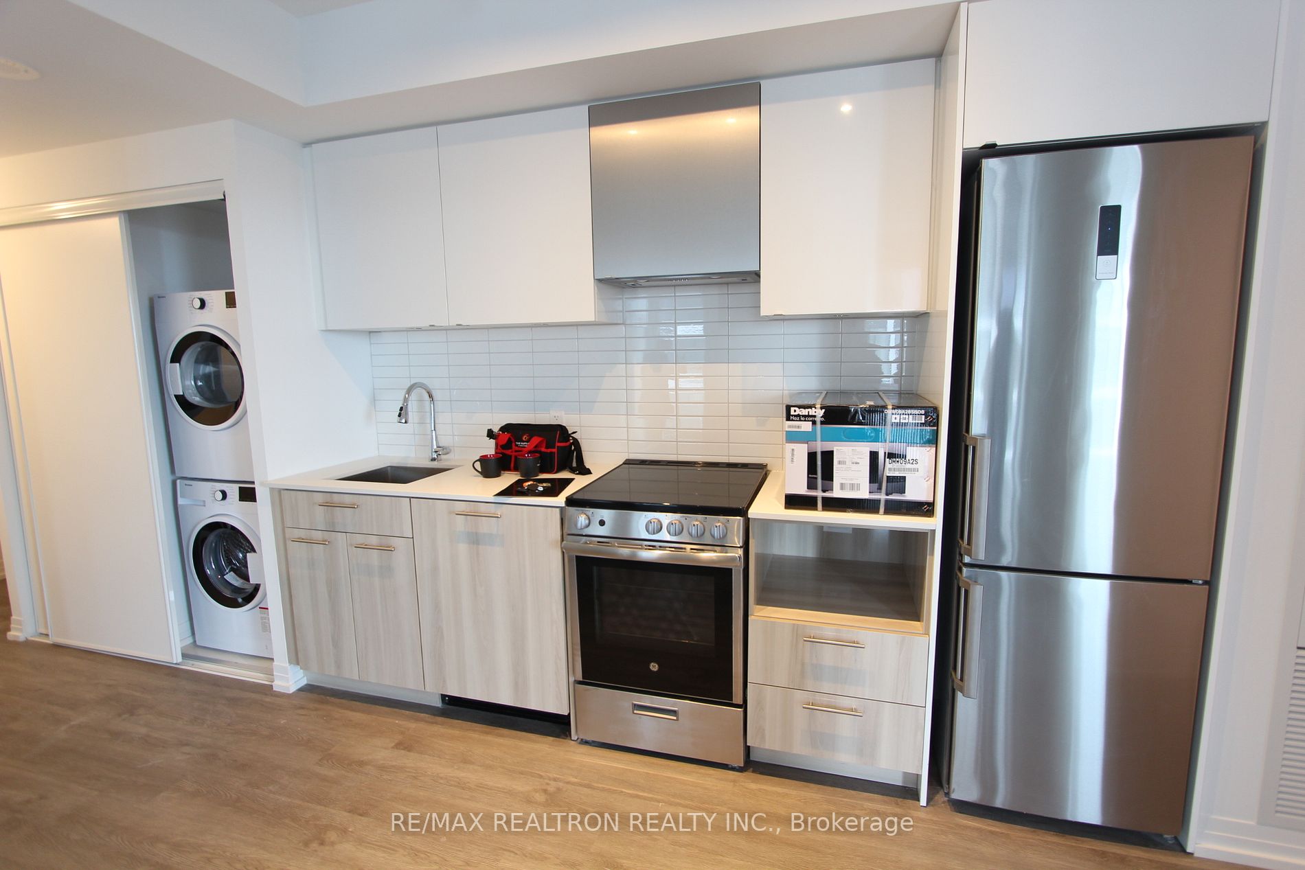 251 Jarvis St, #3303