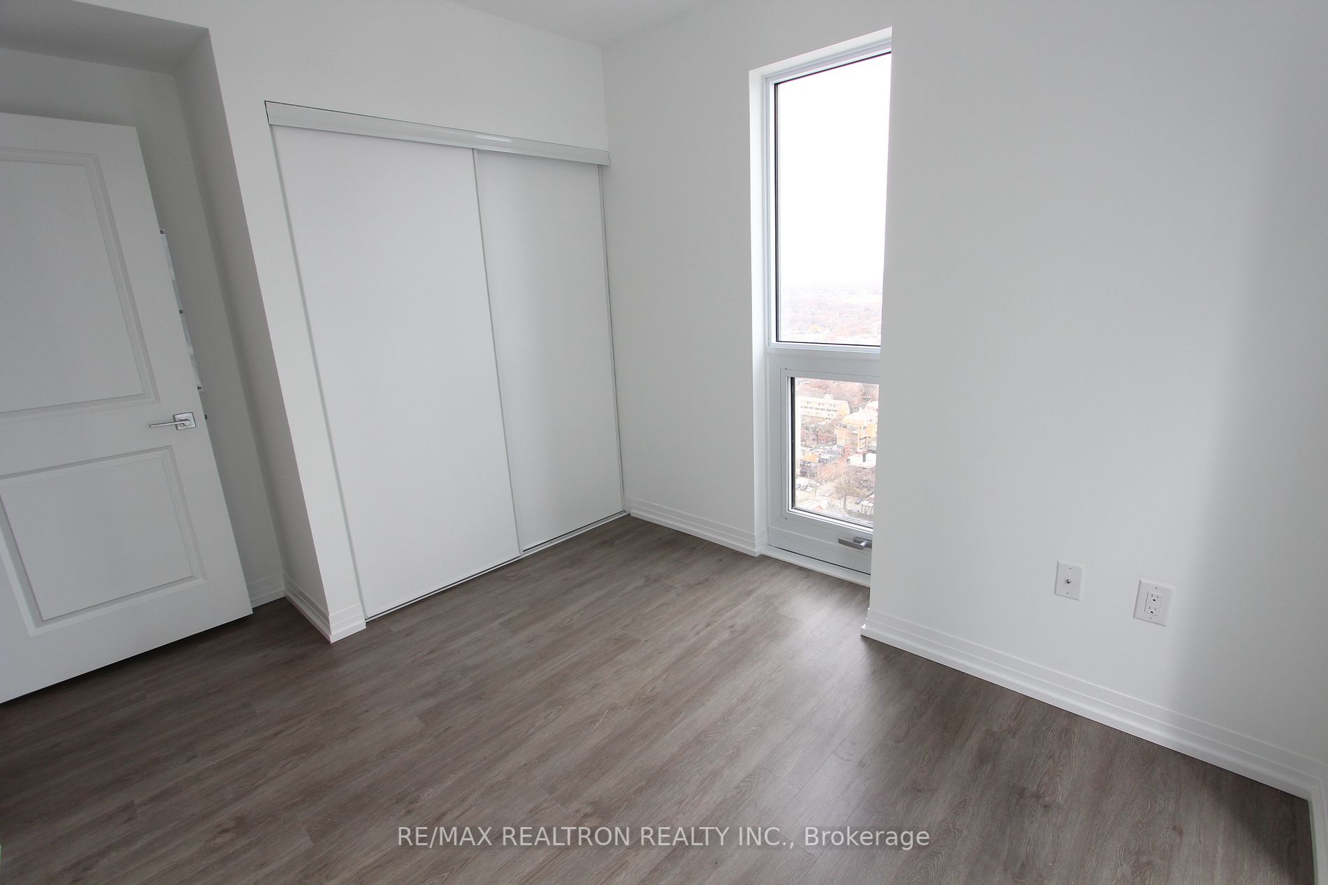 251 Jarvis St, #3303