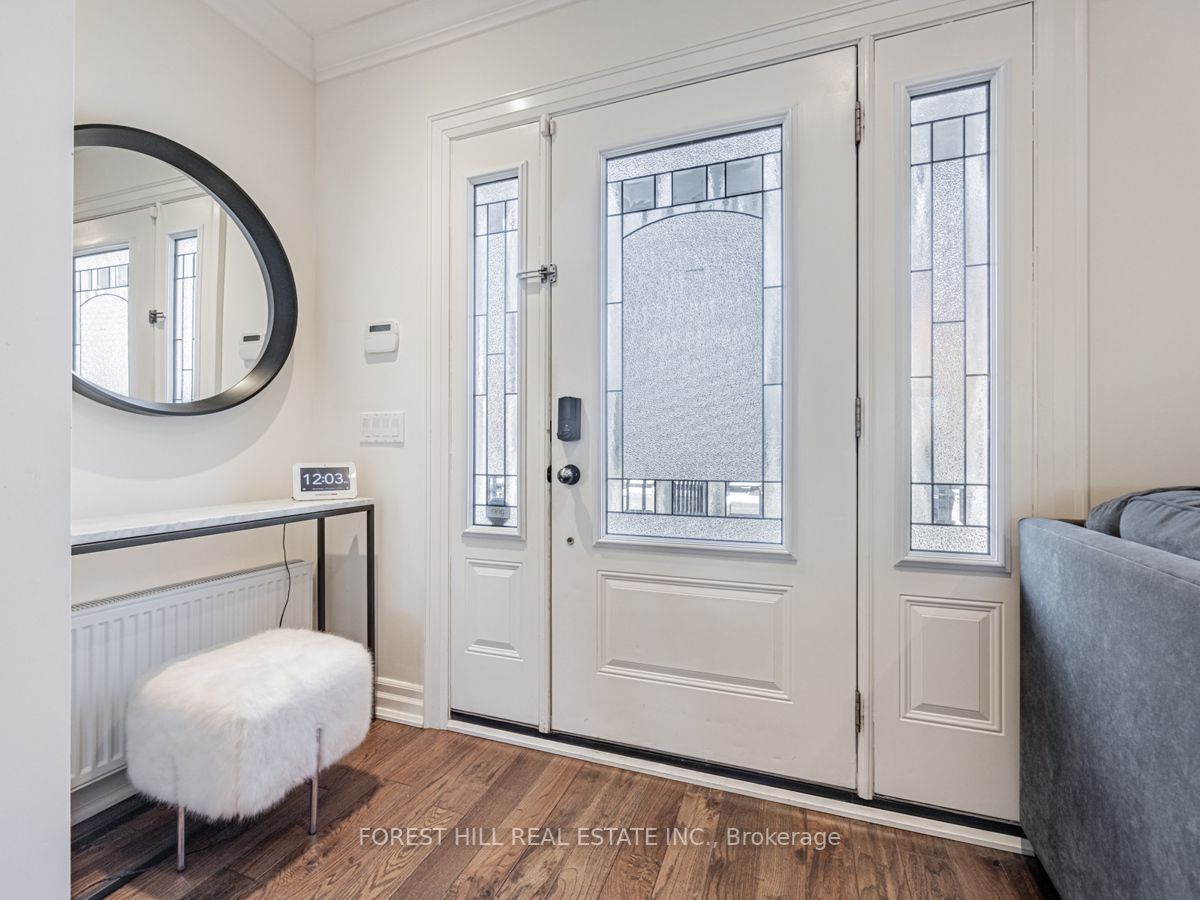 35 Glenora Ave