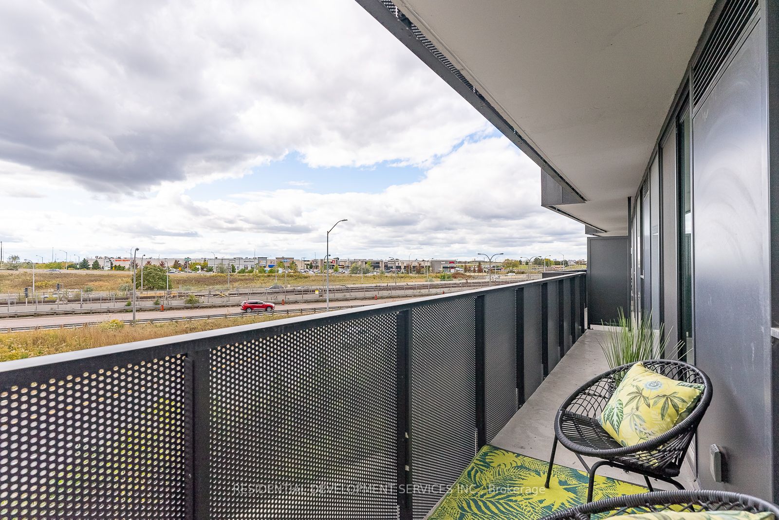 30 Tretti Way, #318
