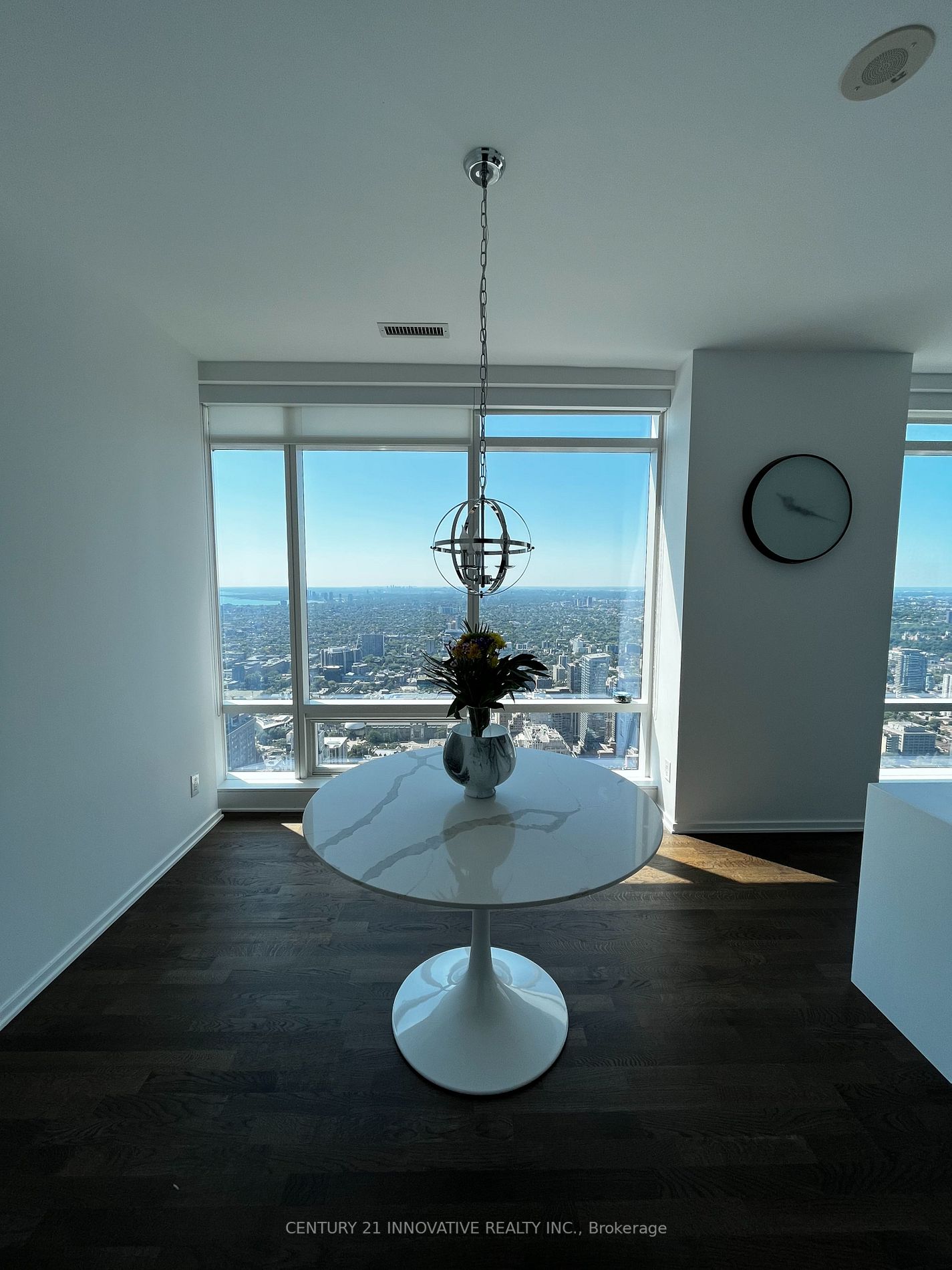 1 Bloor St E, #6509
