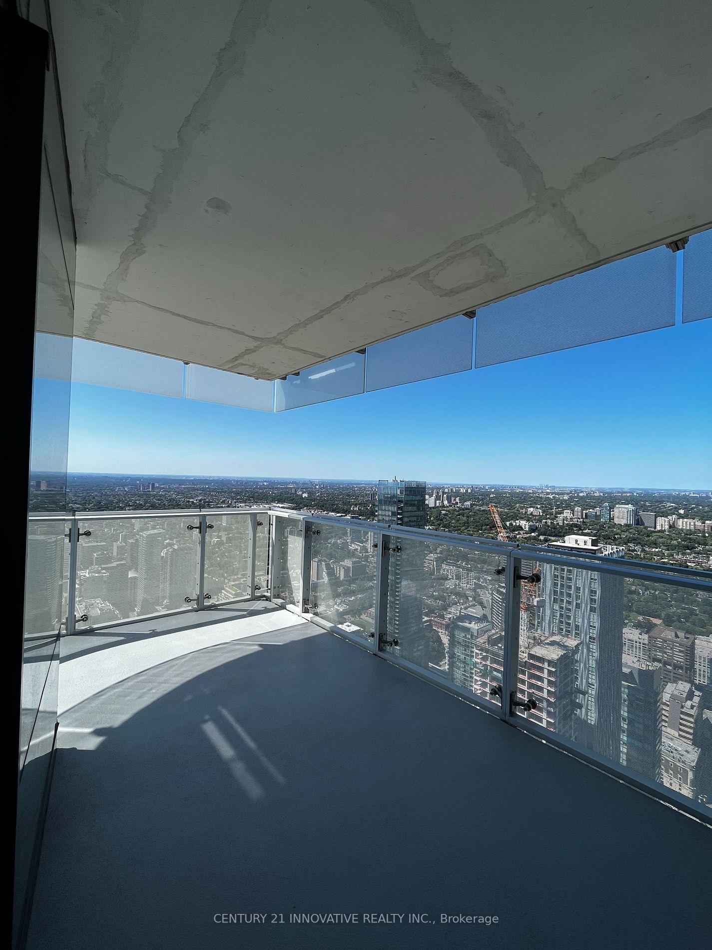 1 Bloor St E, #6509