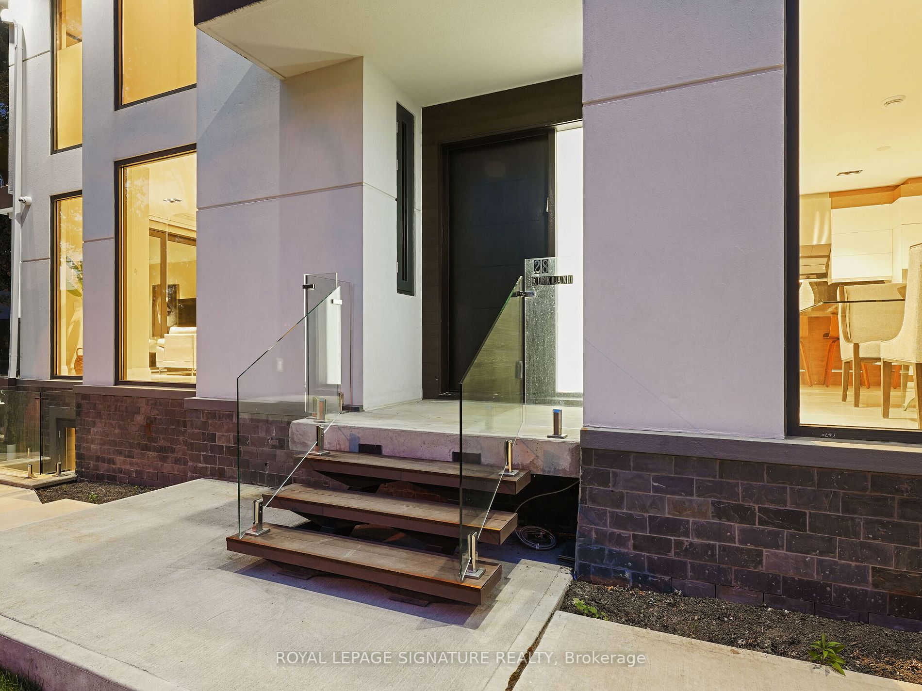 28 Kirkland Blvd
