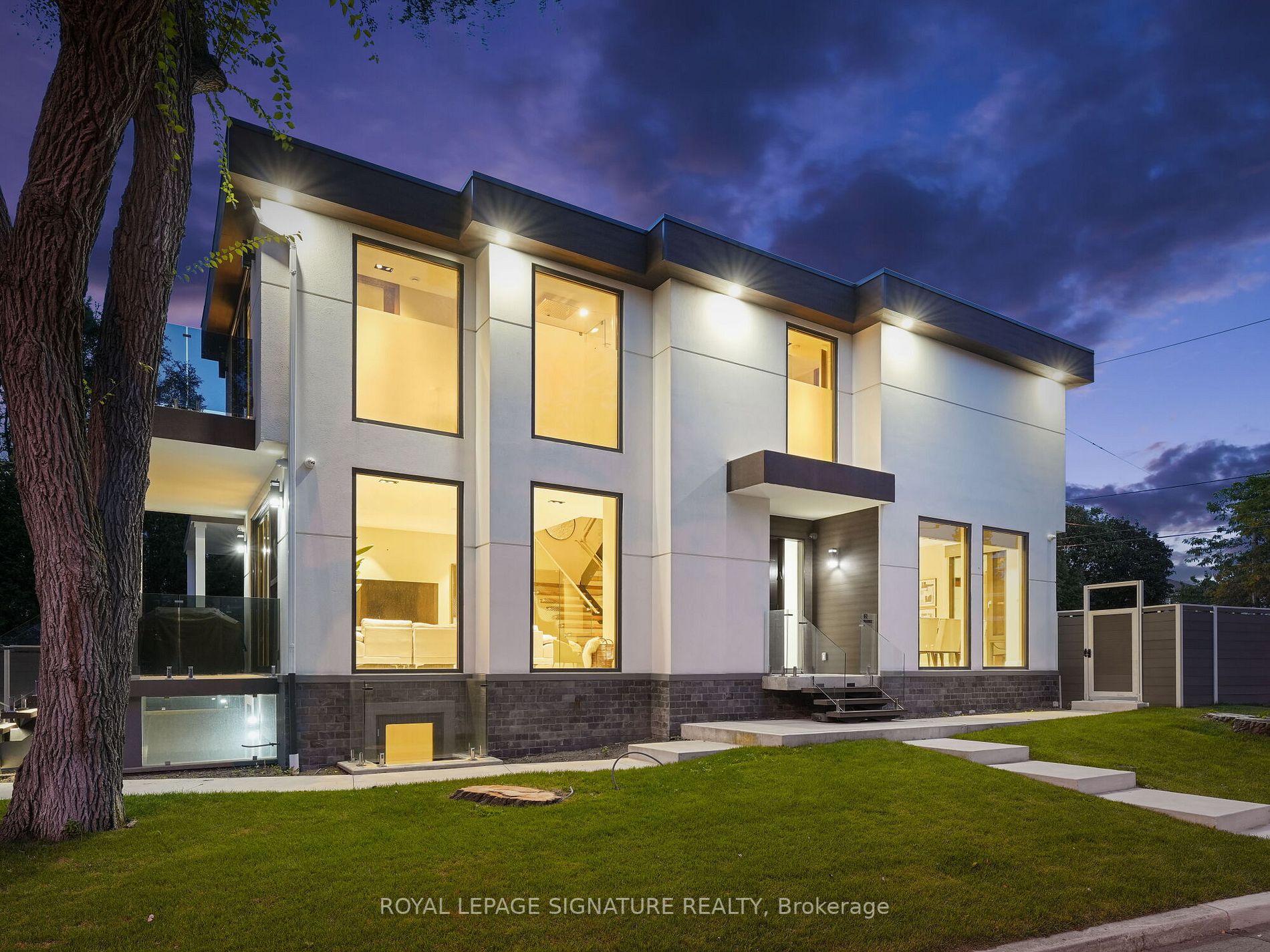 28 Kirkland Blvd
