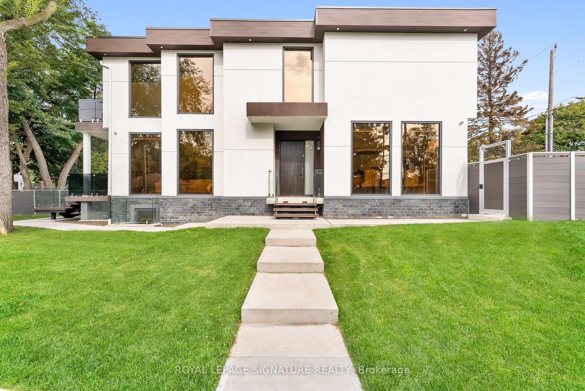 28 Kirkland Blvd