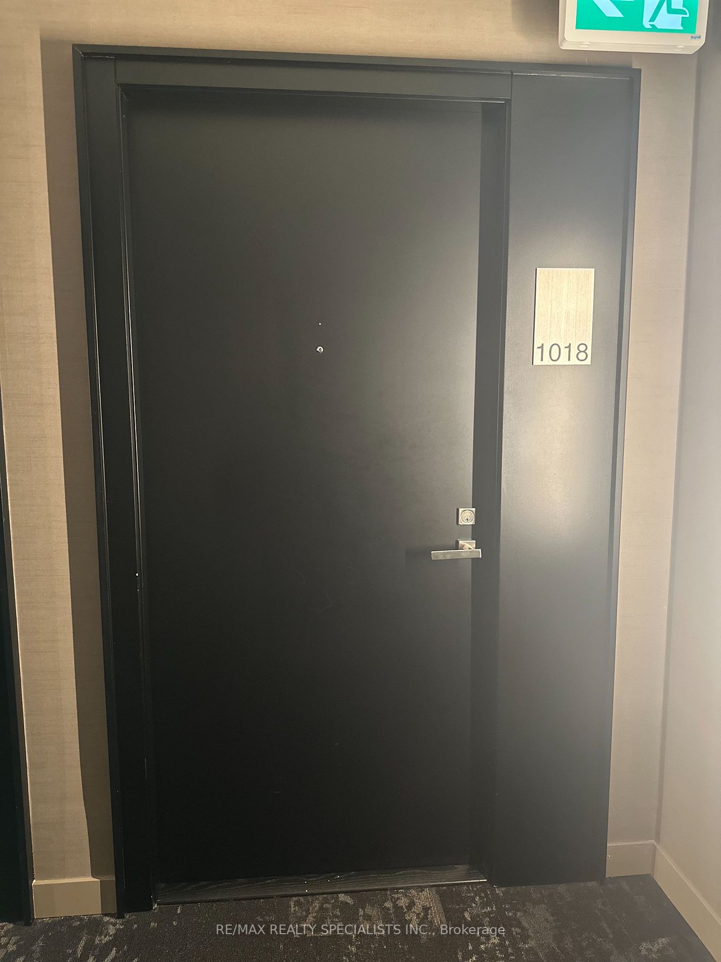 31 Tippett Rd, #1018