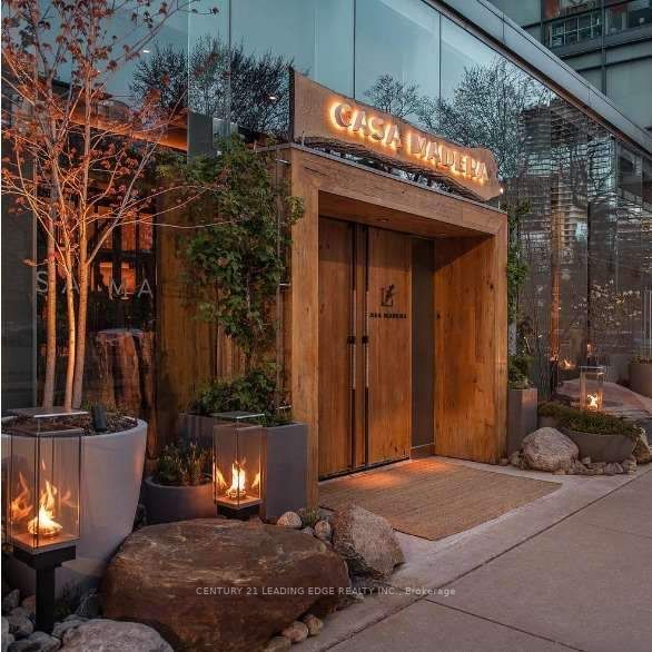55 Stewart St, #910