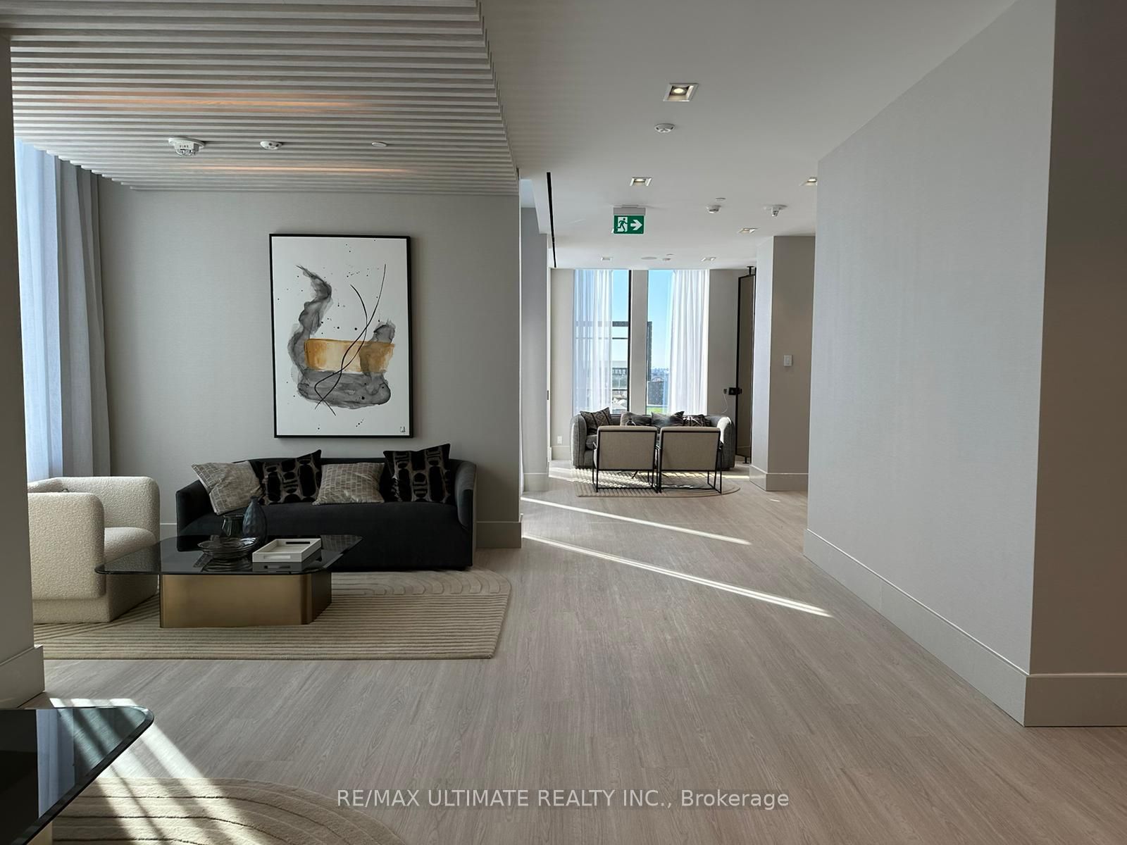 2020 Bathurst St, #335