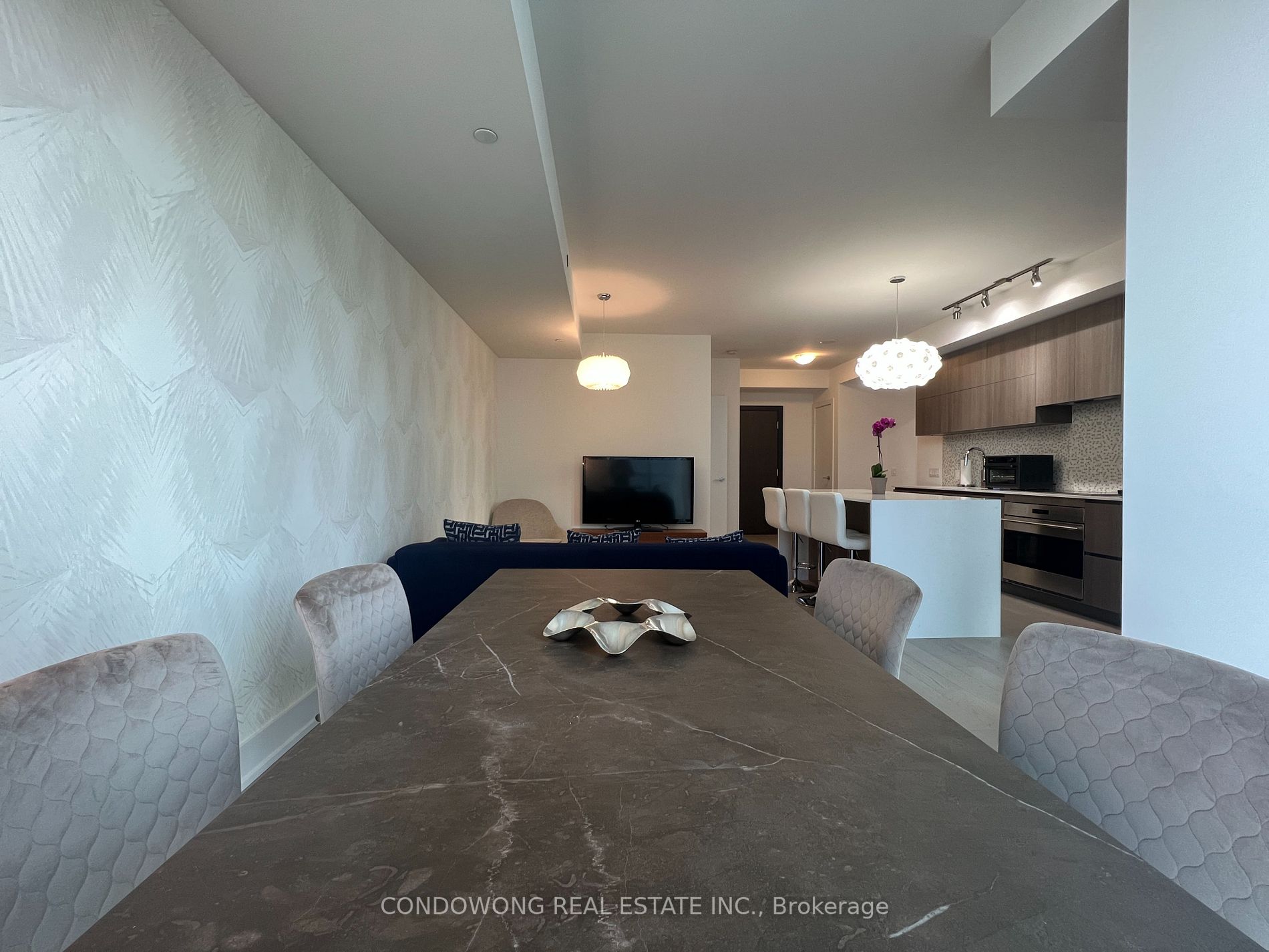 1 Yorkvile Ave, #3801