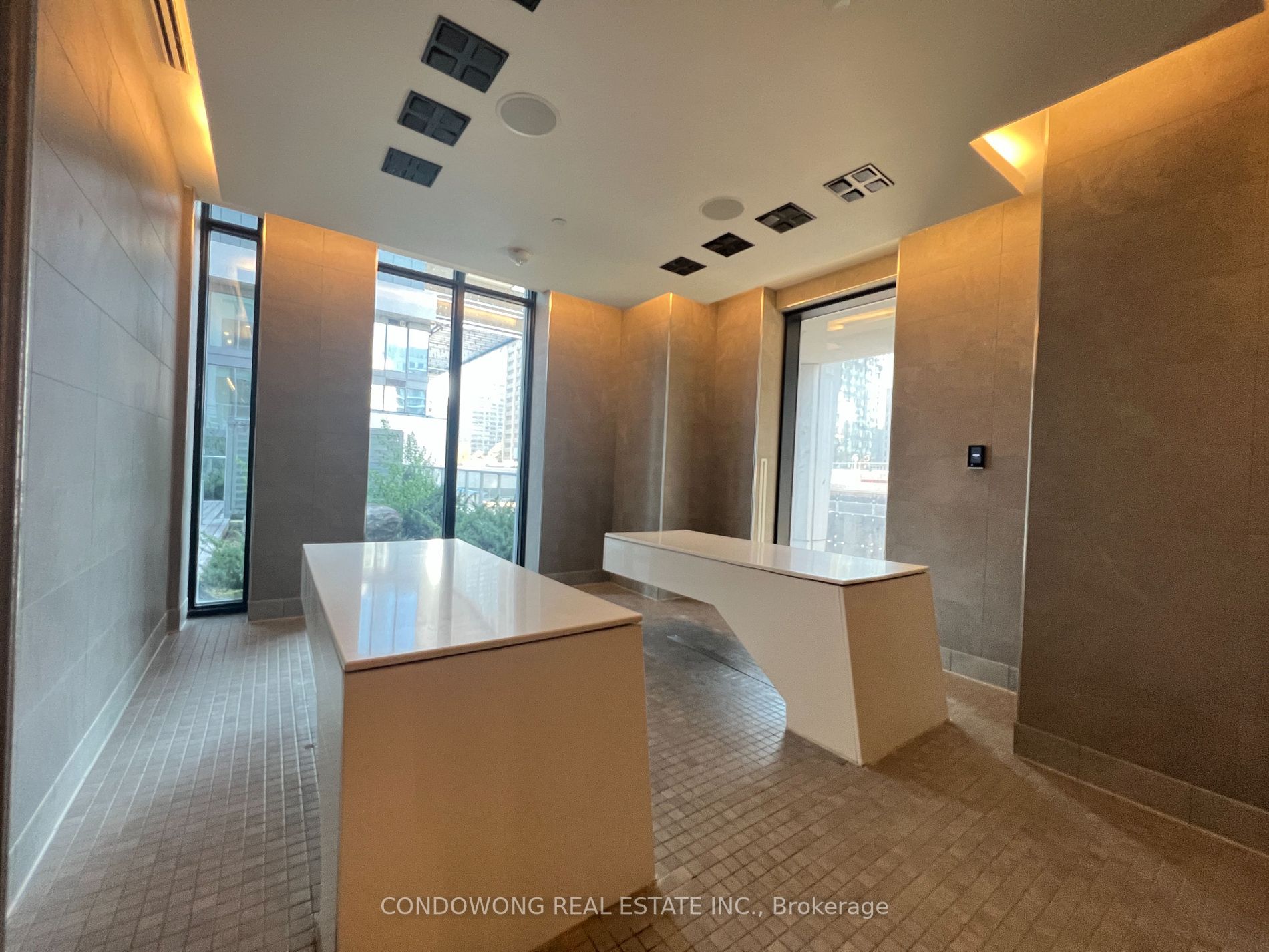 1 Yorkvile Ave, #3801