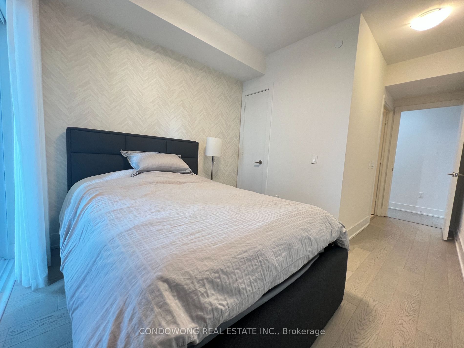 1 Yorkvile Ave, #3801