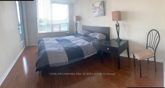 509 Beecroft Rd, #708