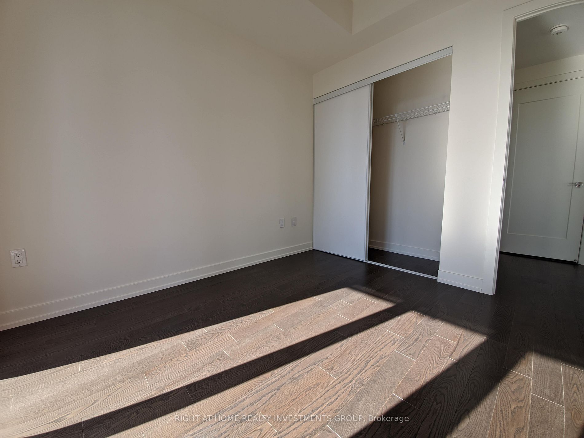 330 Richmond St W, #2315