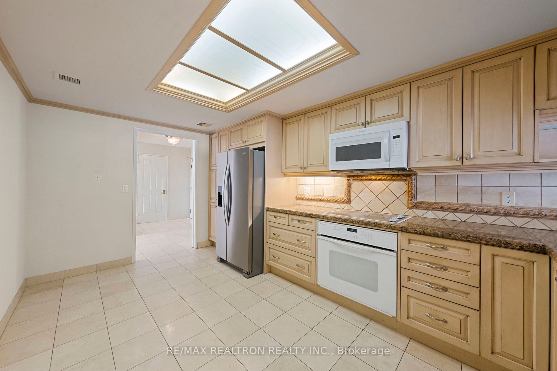 5444 Yonge St, #1803