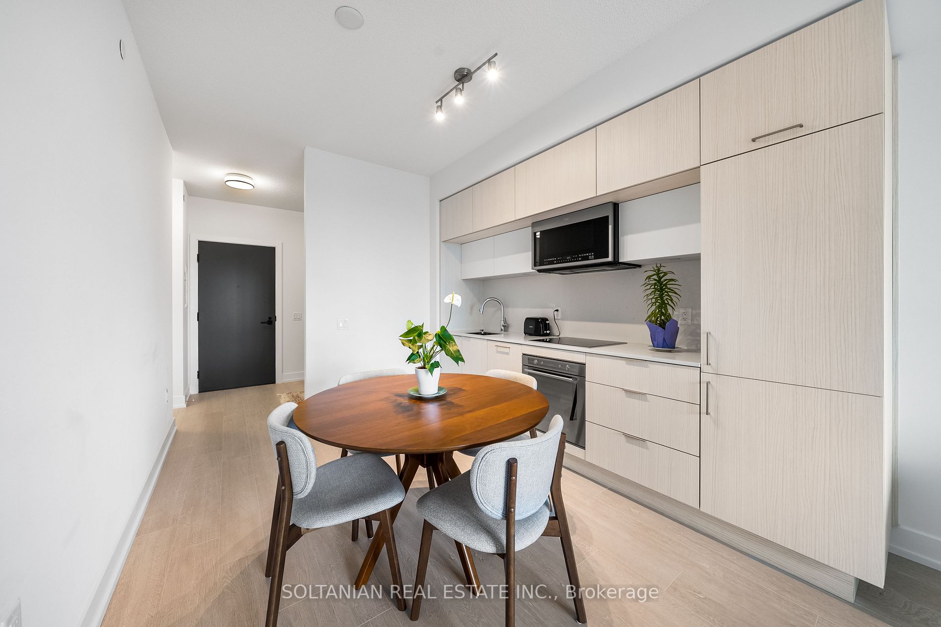 25 Adra Grado Way, #705