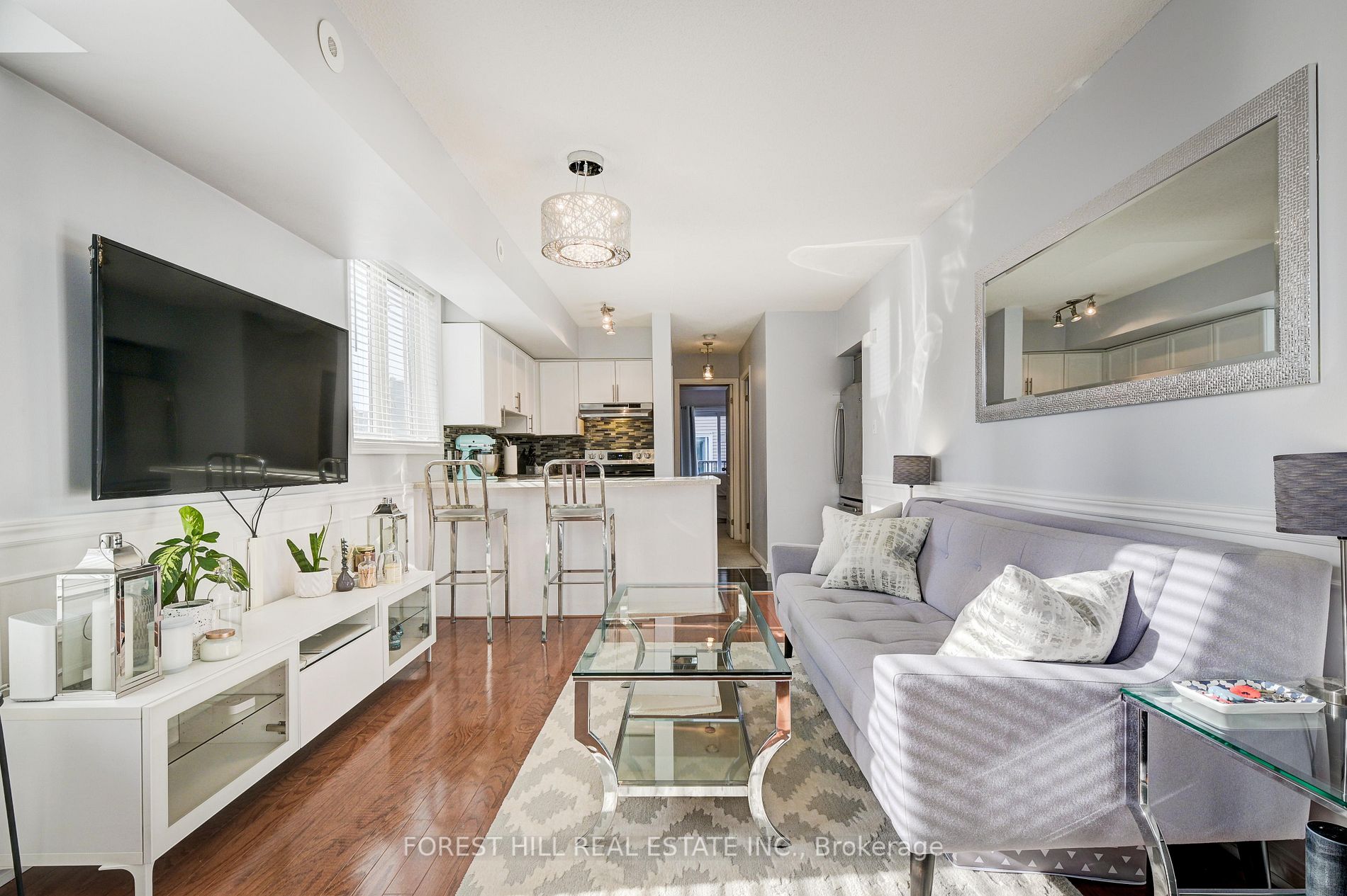 92 Strachan Ave, #638