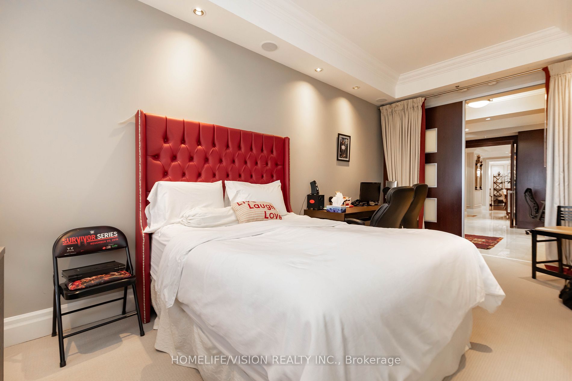 99 Avenue Rd, #1001