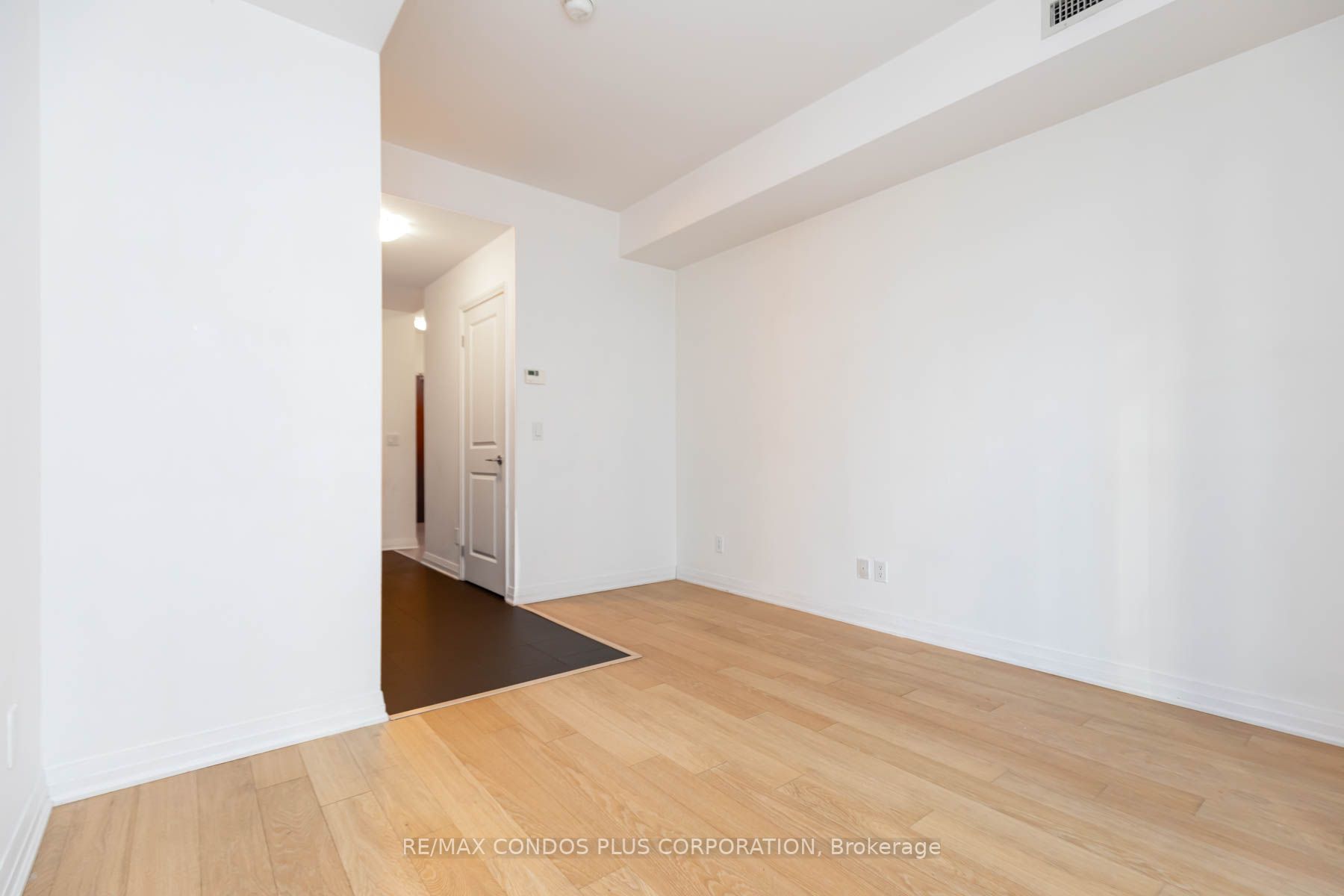 8 Mercer St, #425