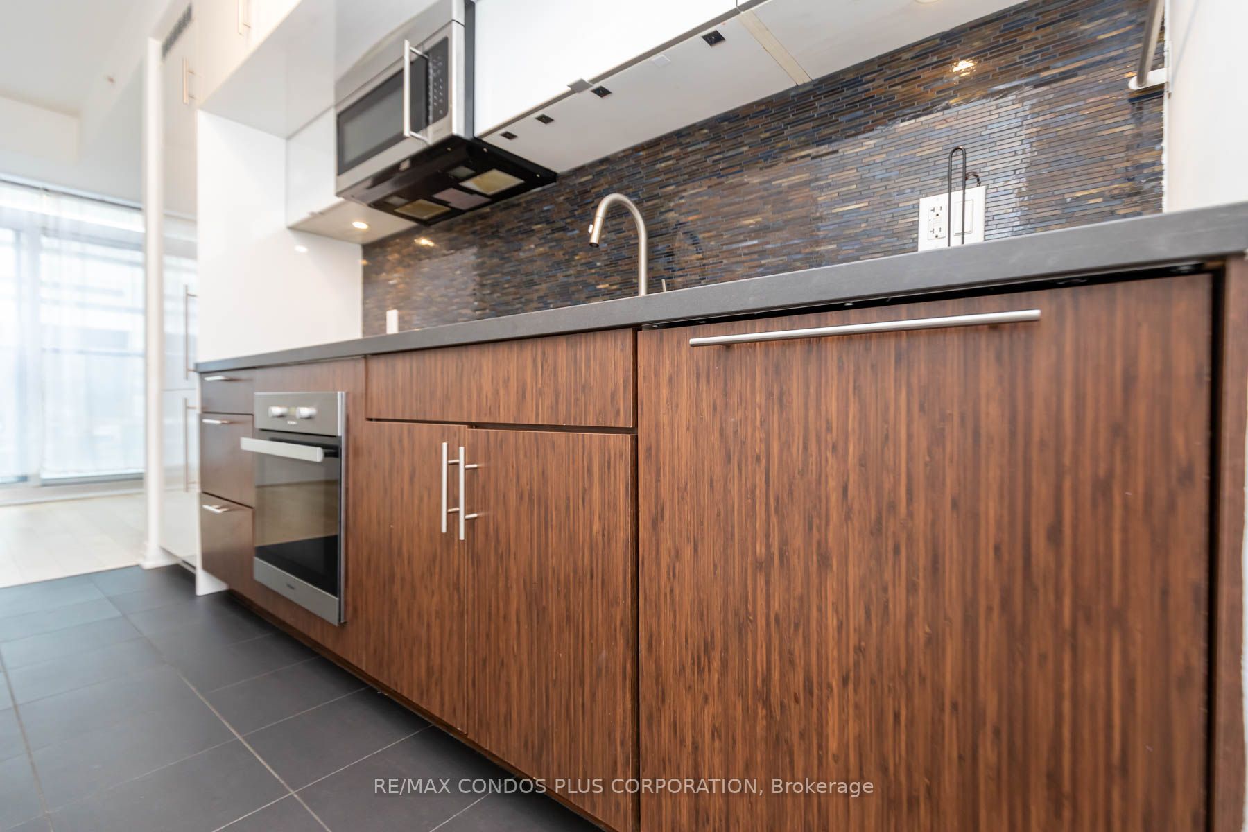 8 Mercer St, #425
