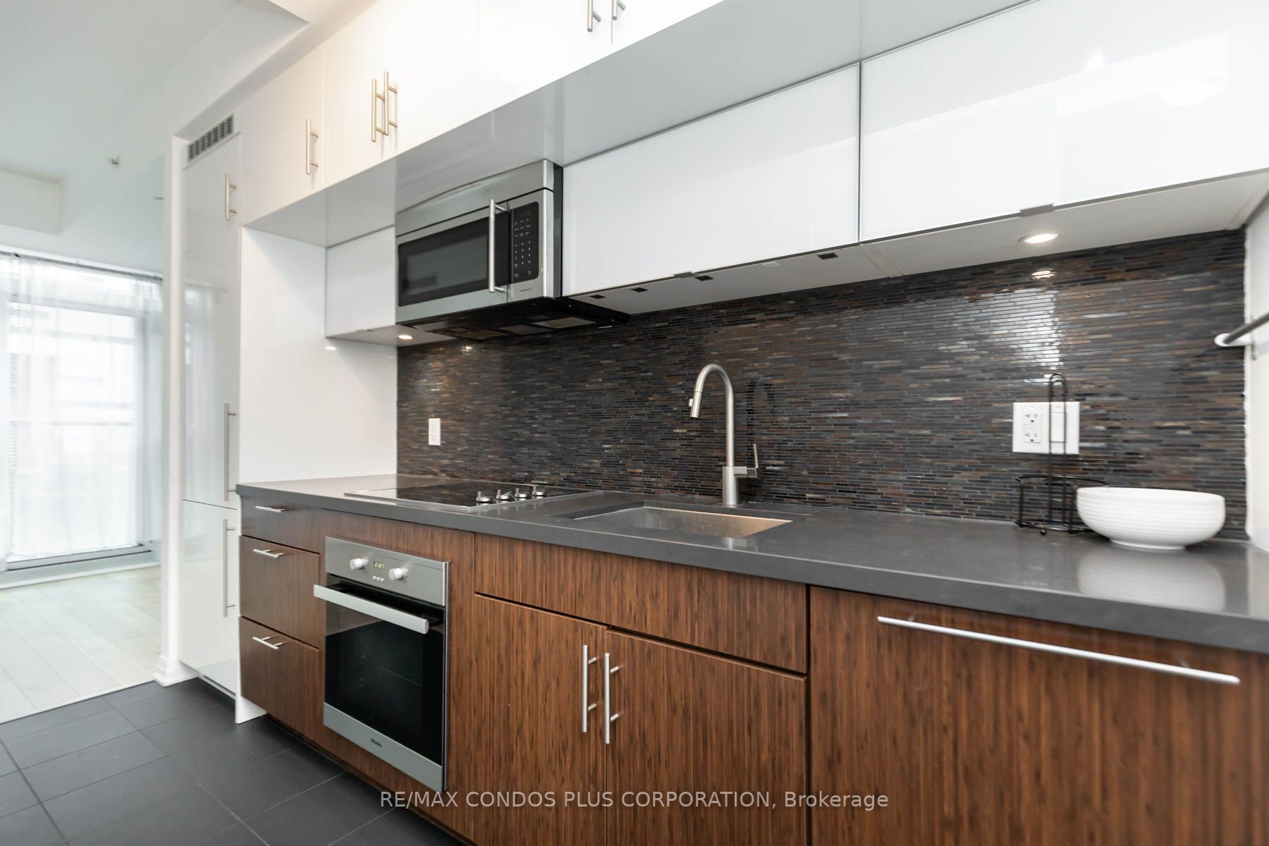 8 Mercer St, #425