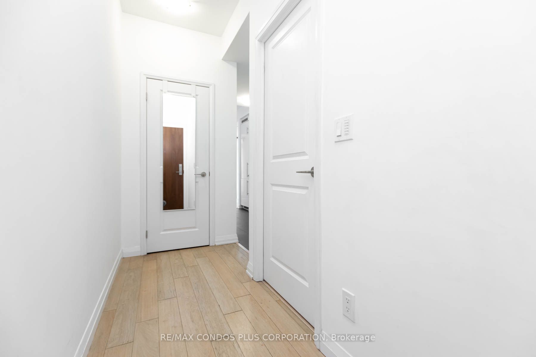 8 Mercer St, #425