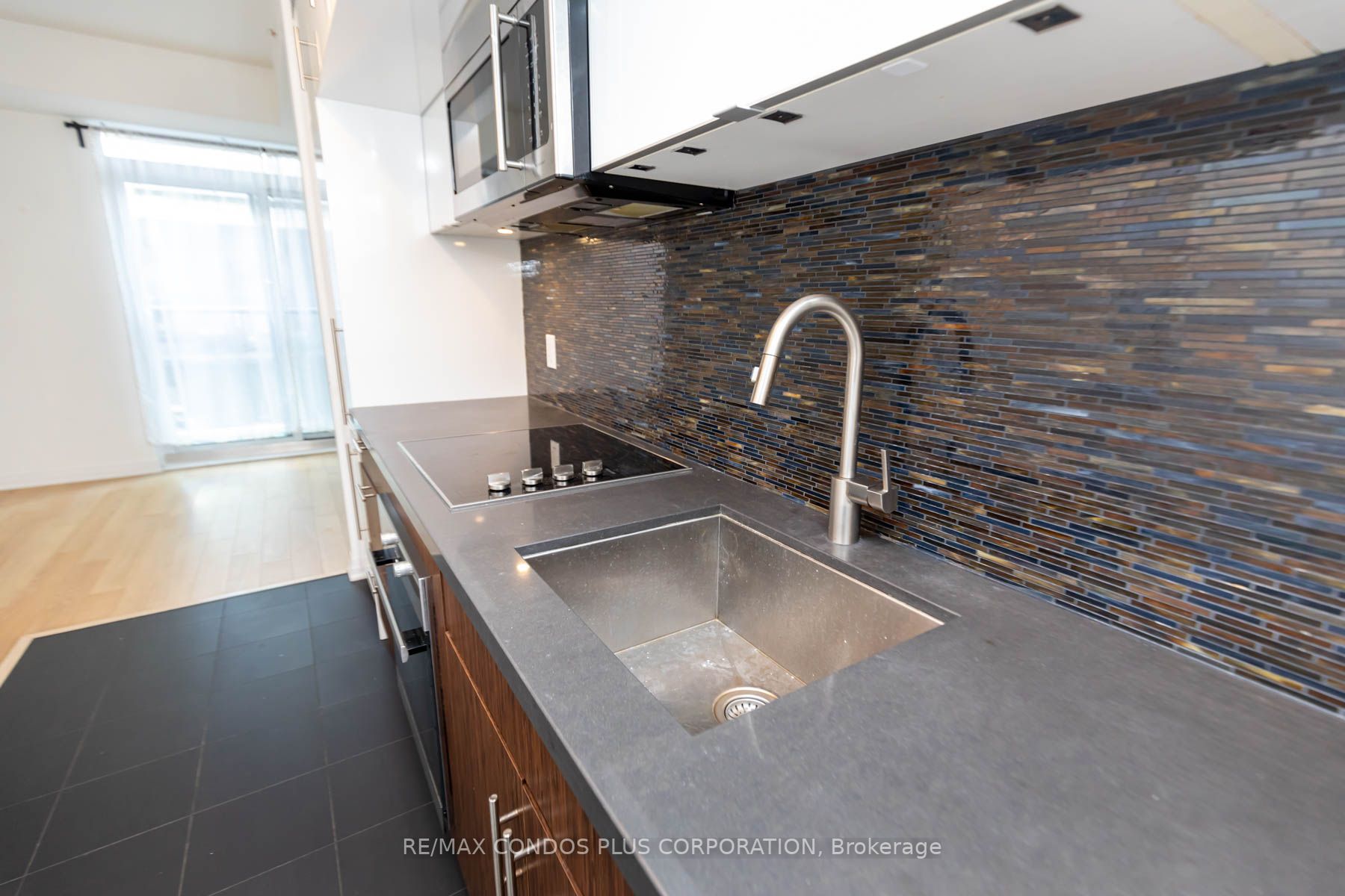 8 Mercer St, #425