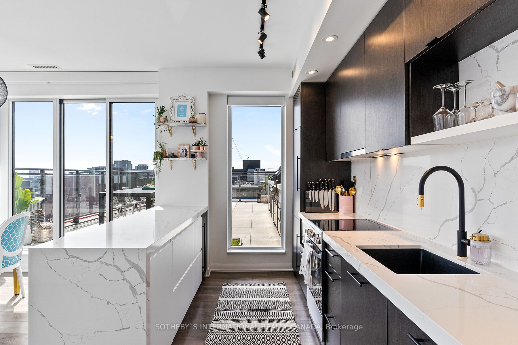 435 Richmond St, #1506