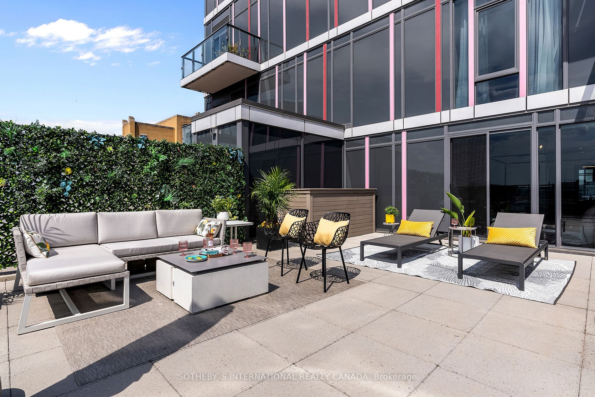 435 Richmond St, #1506