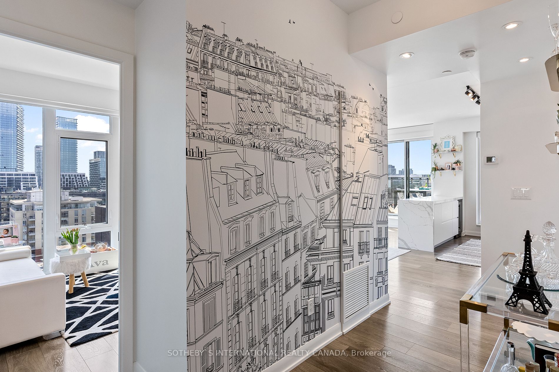 435 Richmond St, #1506