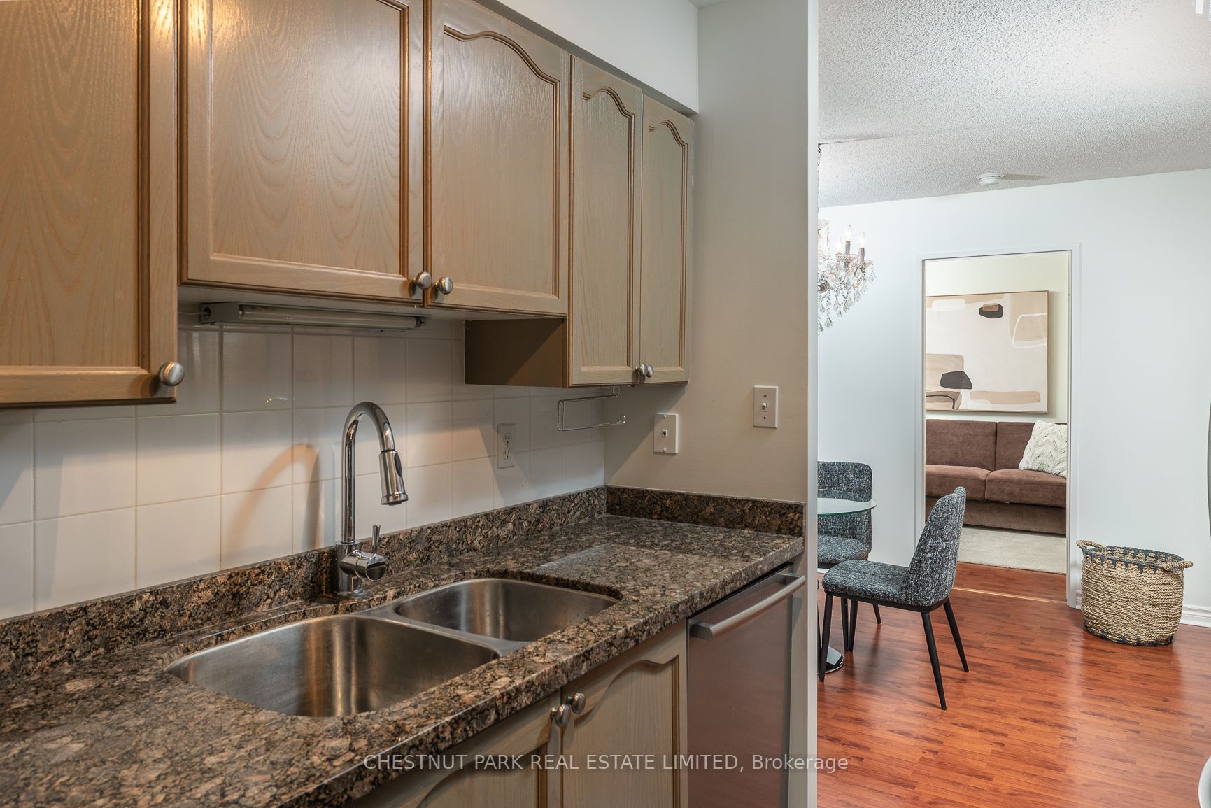 225 Merton St, #705
