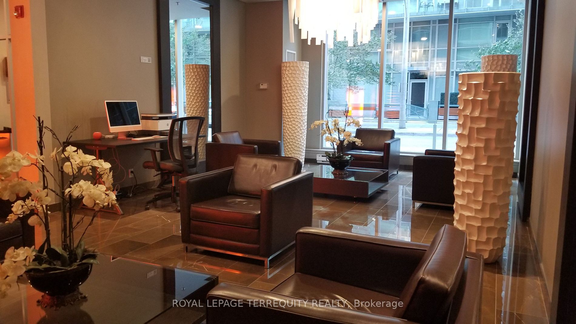 21 Nelson St, #820