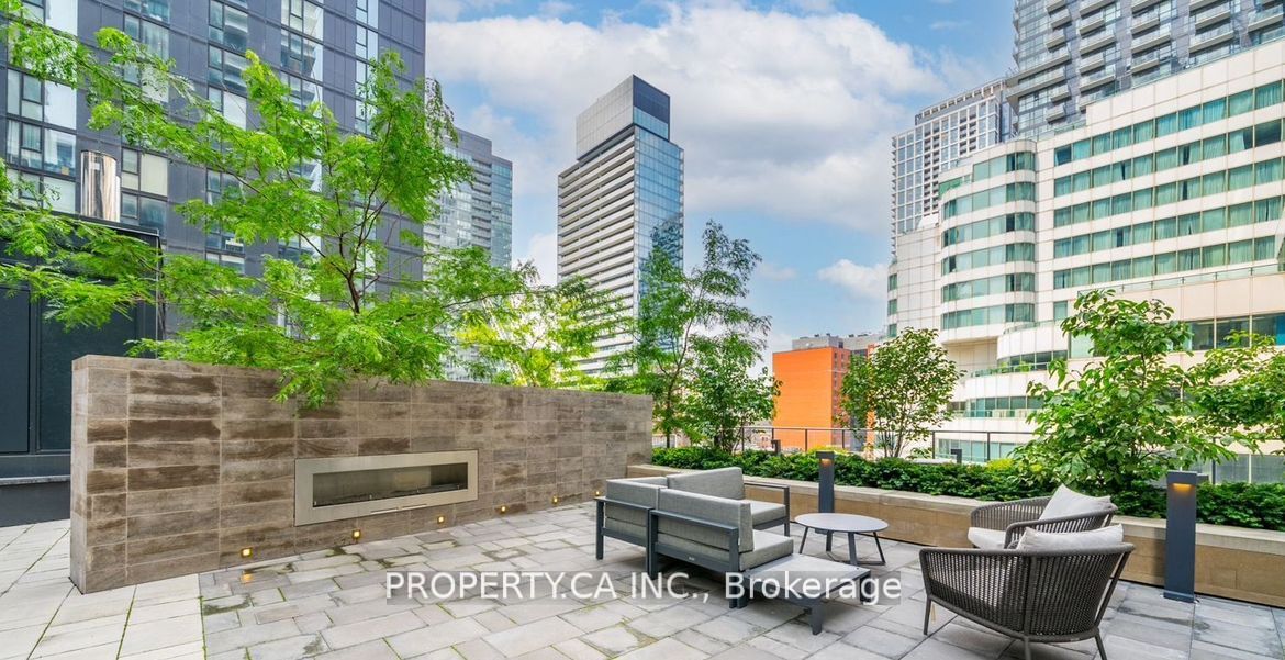 115 Blue Jays Way, #4711