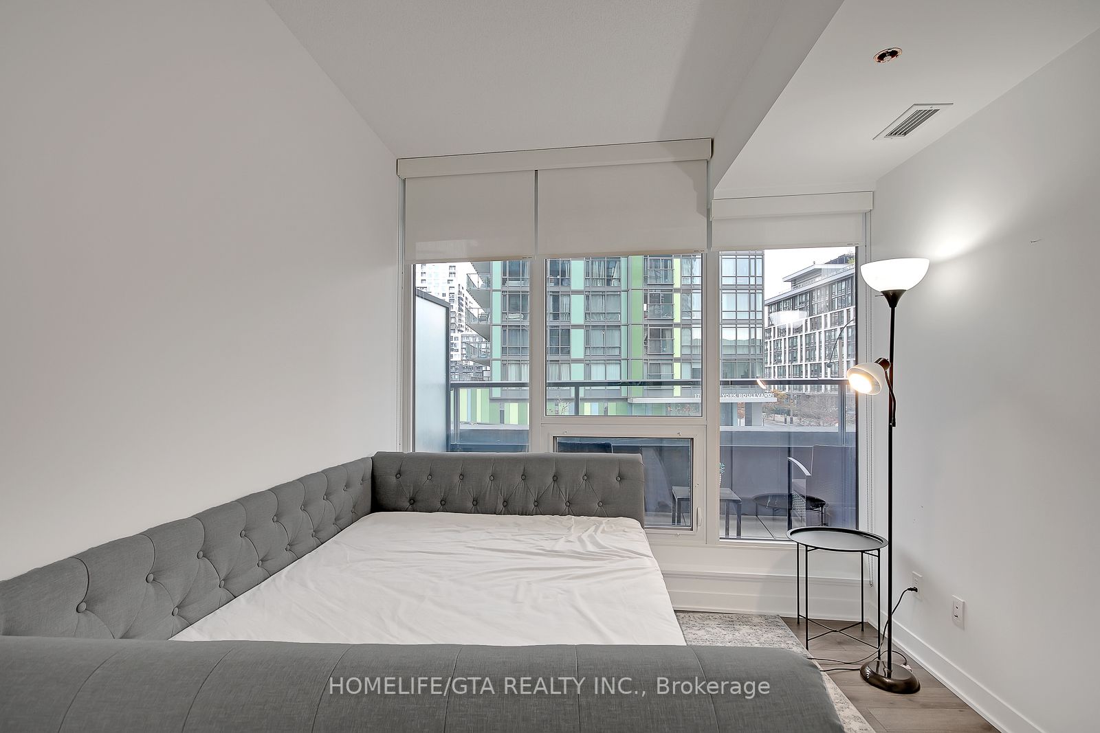 90 Queens Wharf Rd, #201