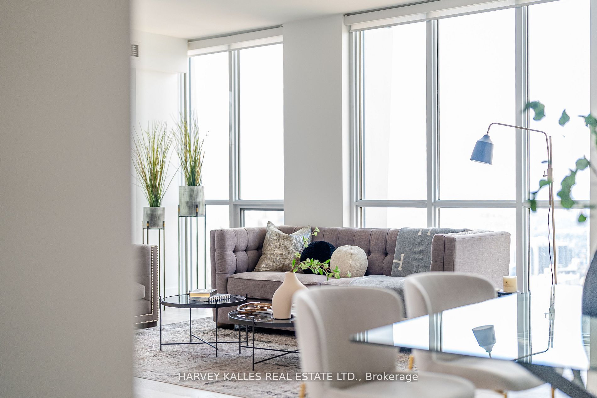 1 Yorkville Ave, #4101