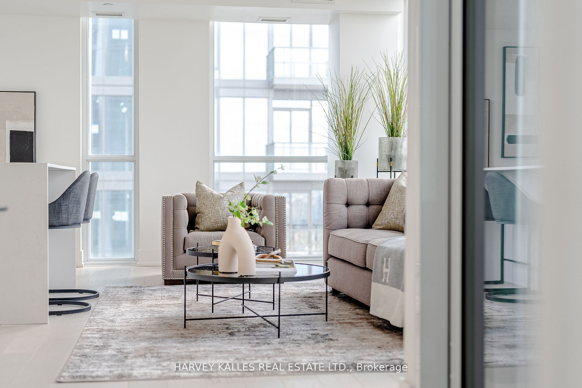 1 Yorkville Ave, #4101