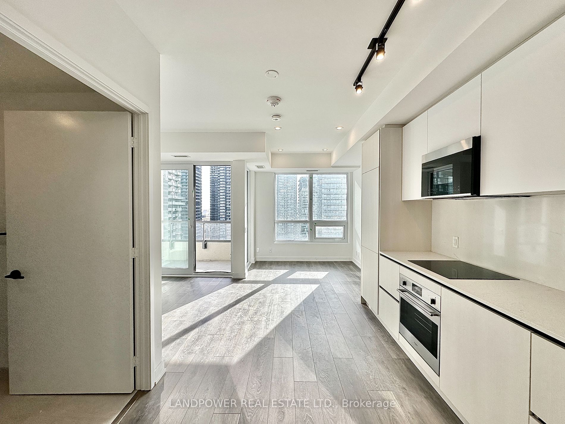 108 Peter St, #2809