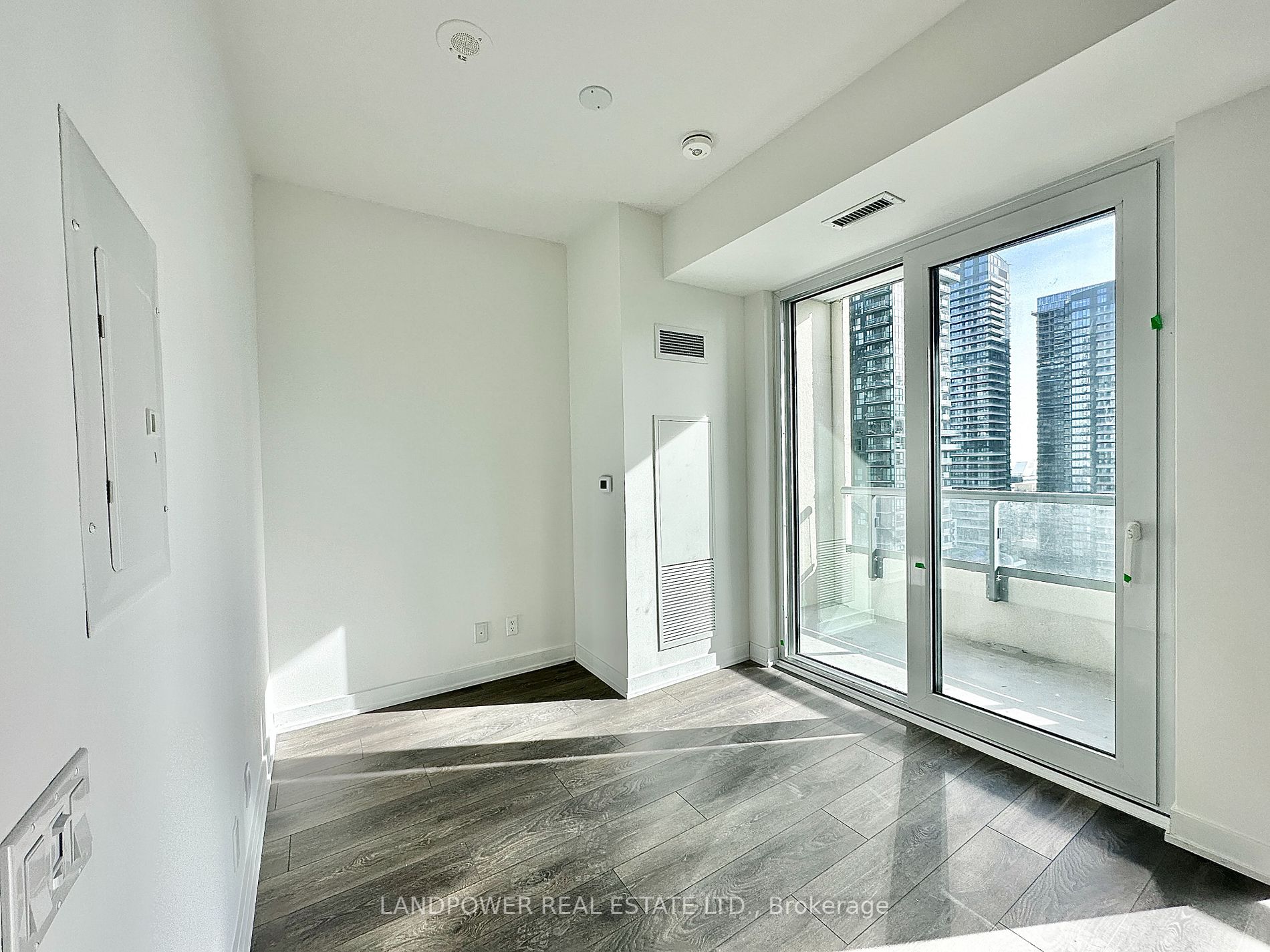 108 Peter St, #2809