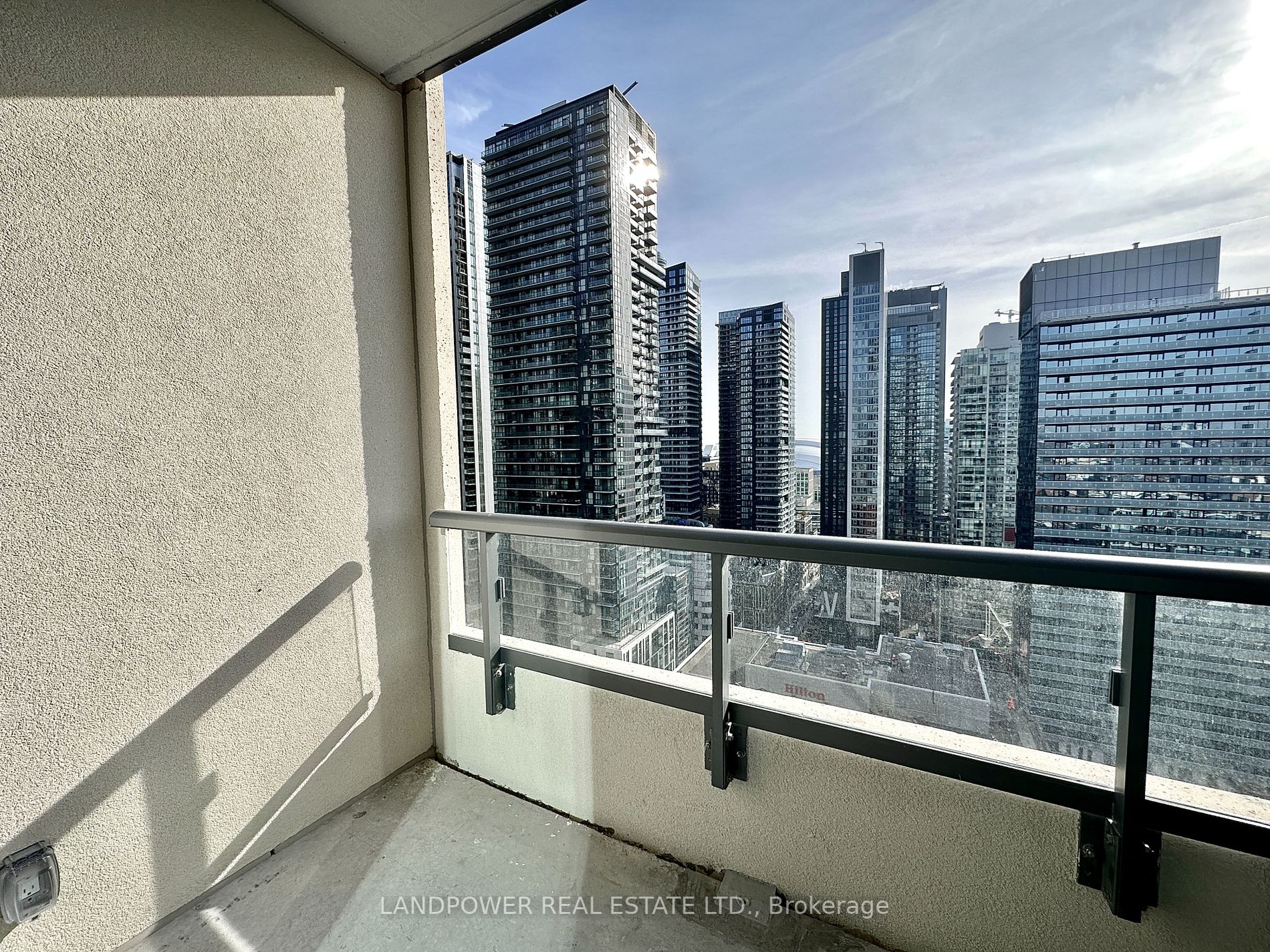 108 Peter St, #2809