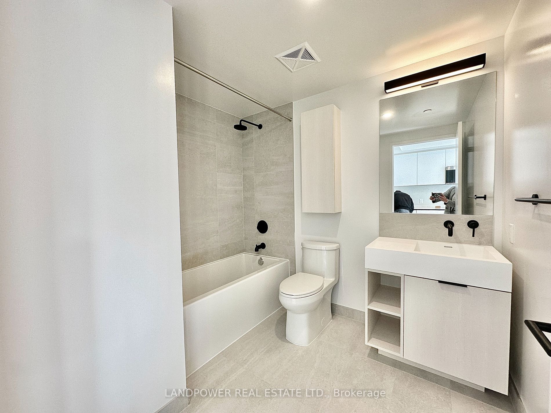 108 Peter St, #2809