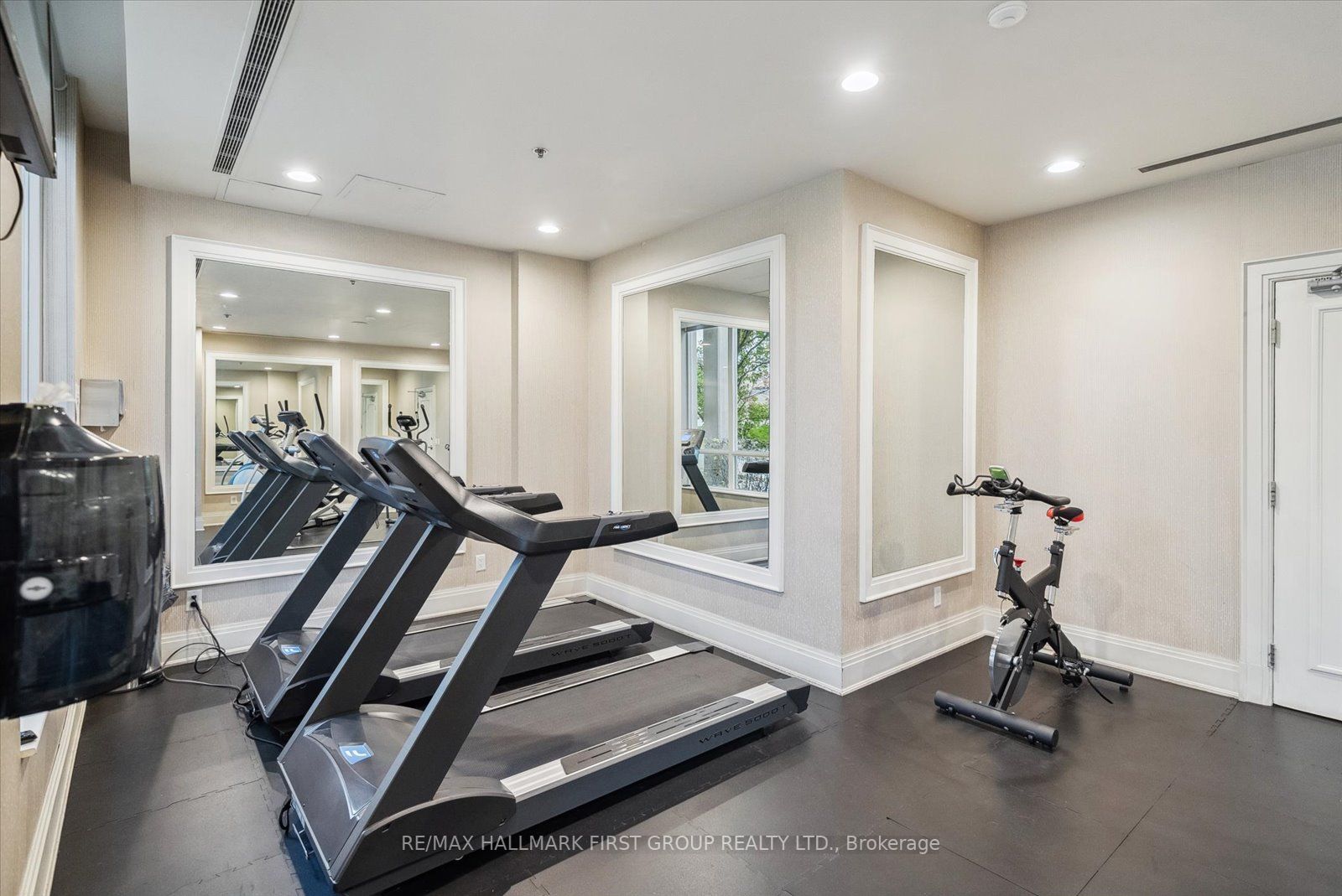 1103 Leslie St, #1006